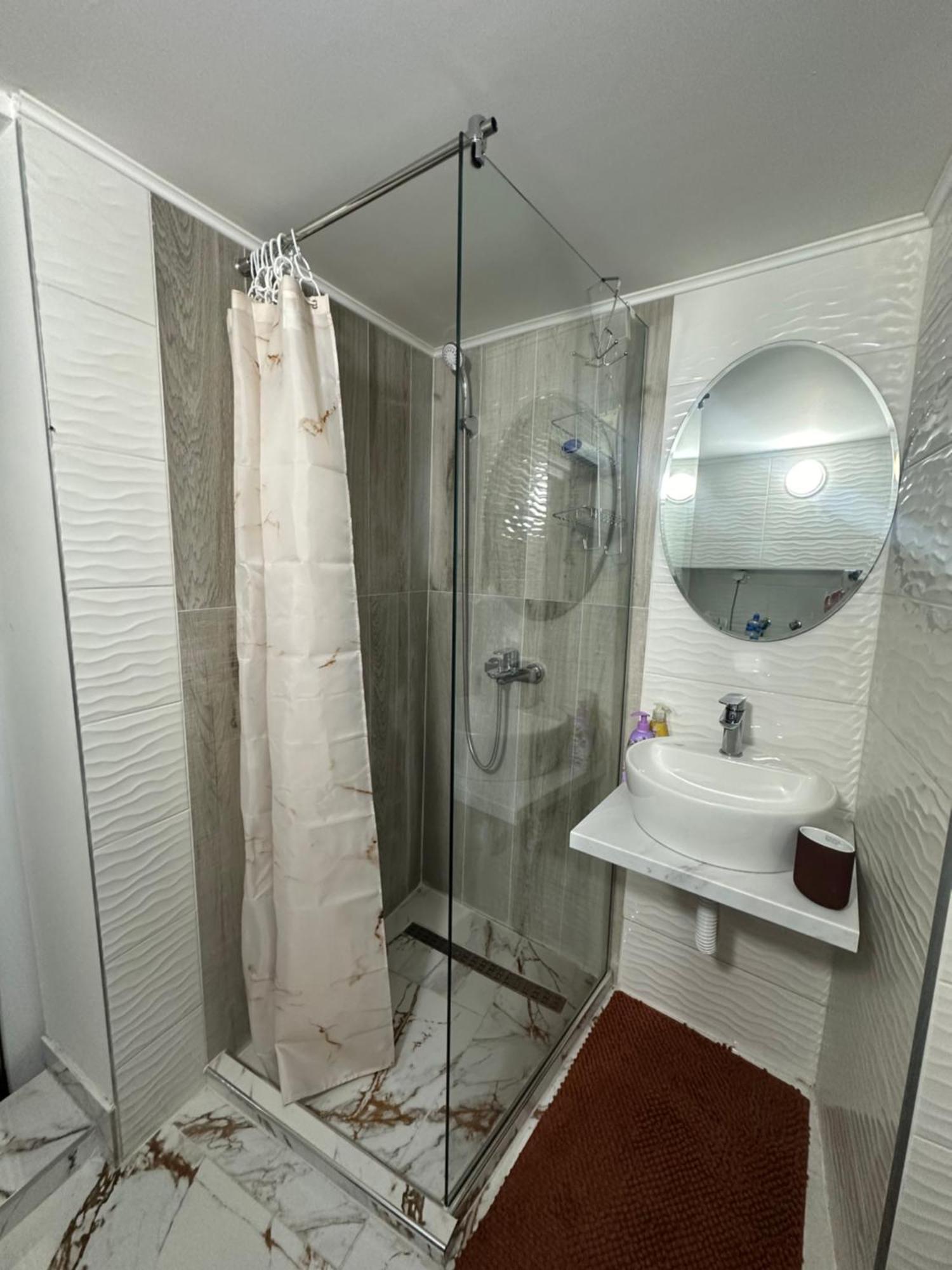 Apartman Lili Cetinje Luaran gambar