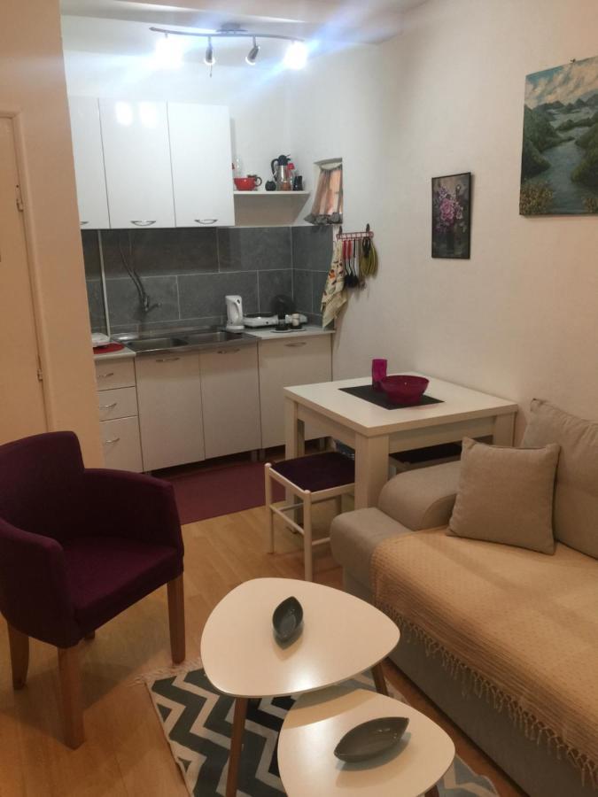 Apartman Lili Cetinje Luaran gambar